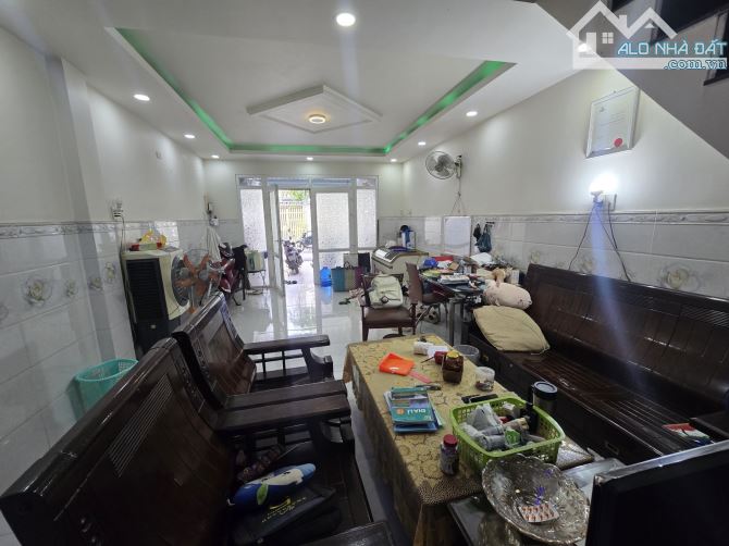 BÁN NHÀ HXH TĂNG NHƠN PHÚ B, 2 TẦNG,DT 83M, HOÀN CÔNG, Nhỉnh 6 Tỷ - 2