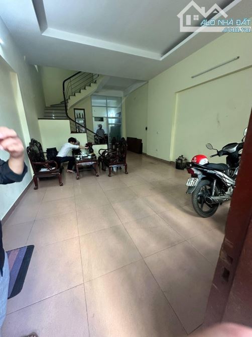 Bán nhà phân lô mặt ngõ 322E Lê Trọng Tấn ô tô tránh, kinh doanh, chỉ 18 tỷ. - 2