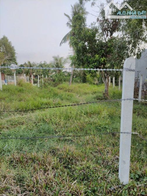 Chủ ngôp cần bán đất gần ngay bến xe Tây Ninh giá 770tr, DT 330m2 - 2