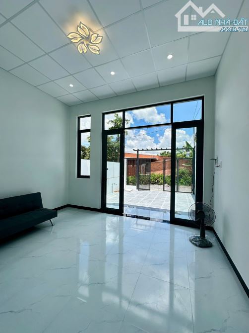 Chủ kẹt tiền cần bán nhà ngô quyền , hòa thành tây ninh giá 799tr - 2