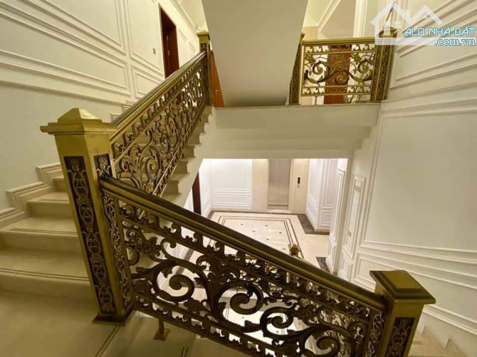 Bán Biệt Thự Dịch Vọng. cầu Giấy 270m2, MT 15m, Đơn Lập, siêu đẹp, hiếm có, nhỉnh 69 tỷ. - 2