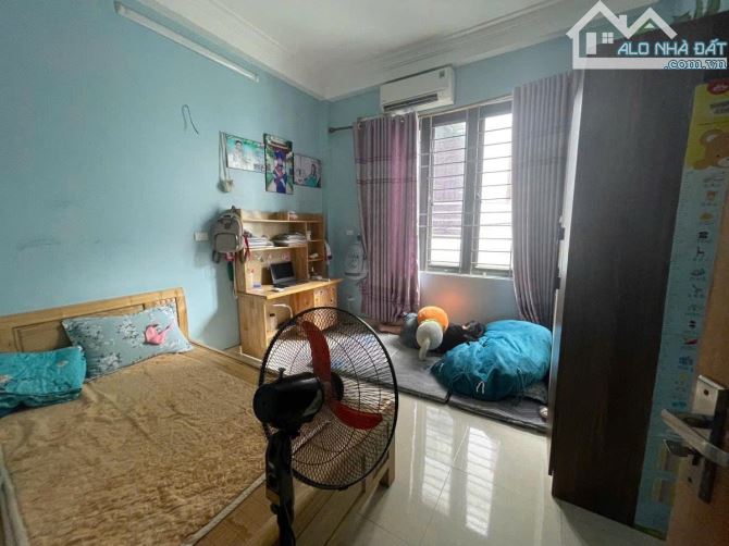 BÁN NHÀ ĐÔNG NGẠC - BẮC TỪ LIÊM - NGÕ THÔNG THOÁNG - 41M2, 3 TẦNG, MT 3,6M - 6,5 TỶ - 2