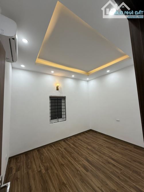 SIÊU PHẨM TRẦN KHÁT CHÂN, QUẬN HAI BÀ TRƯNG 47M2,4 TẦNG, 1 NHÀ RA PHỐ, TẶNG FULL NỘI THẤT. - 2