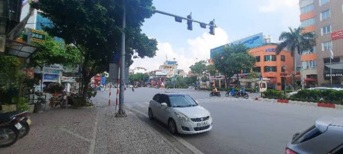 MẶT PHỐ NGUYỄN SƠN 35 tỷ 150m KINH DOANH VỈA HÈ RỘNG,LONG BIÊN - 2