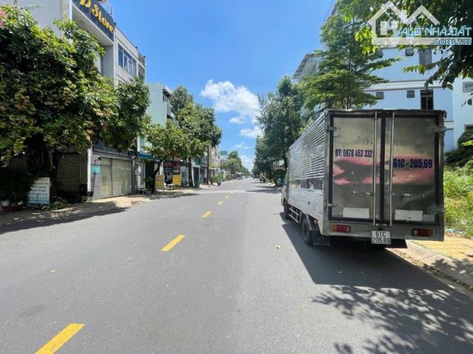 Bán Lô Đất Mặt Tiền Cực Đẹp Cạnh Bờ Sông Tại Tăng Nhơn Phú A, Quận 9 - 2