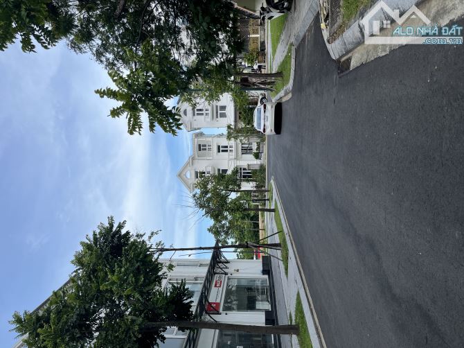 Shophouse Phú Mỹ An, view công viên lớn ngay trung tâm - 5
