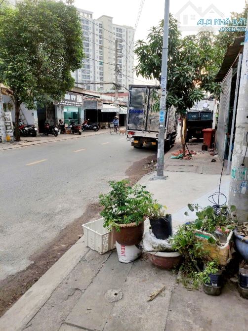 Bán Nhà 4x25m Mặt Tiền Đường Trần Thị Hè P.Hiệp Thành Quận 12 Giá 6 Tỷ TL - 3