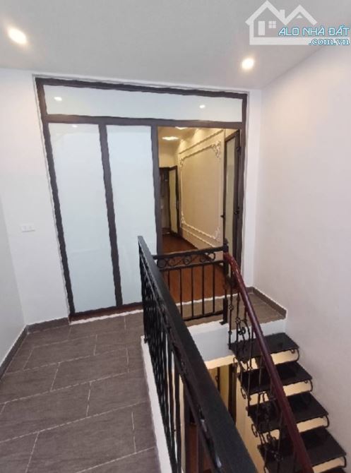 🏡 CƠ HỘI SỞ HỮU NGAY NHÀ HIẾM CÁT LINH, 25M² MỚI KÍNH COONG, 30M RA Ô TÔ TRÁNH, AN CƯ LÝ - 3