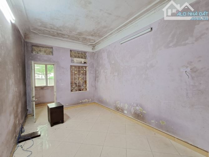NHÀ MẶT PHỐ 1 MẶT NGÕ SAU 14 TỶ 35m 4 TẦNG MT 3,8m VỈA HÈ Ô TÔ TRÁNH ĐƯỜNG BƯỞI BA ĐÌNH - 3