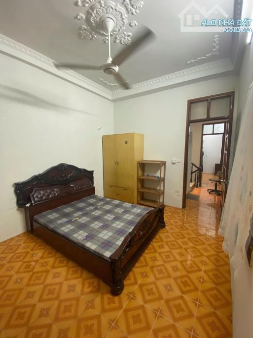 NHÀ XUÂN THỦY , NGÕ Ô TÔ , CÁCH PHỐ 30M - DÂN XÂY 45M , 5 TẦNG - 13.2 TỶ - CẦU GIẤY - 3
