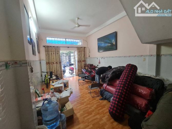 Bán nhà Trường Sa ,Phường 3 , Tân Bình, TPHCM, hẻm ô tô 1 trục, gần mặt tiền, 57m2 - 3