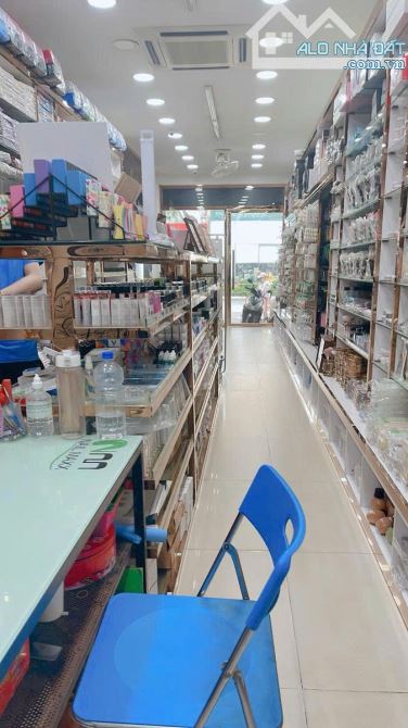 BÁN NHÀ MẶT PHỐ CẦU GIẤY 💥 DT 50M2 x 4T 💥 31 TỶ 💥 MẶT PHỐ 💥 VỈA HÈ 💥 KINH DOANH ĐỈNH - 3