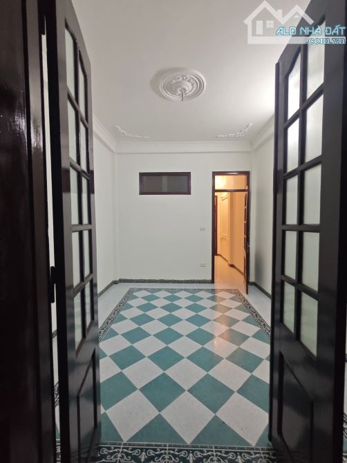 Bán nhà Khuất Duy Tiến - Thanh Xuân - Phân lô - Oto tránh đỗ - Kinh doanh - 20 tỷ - 3