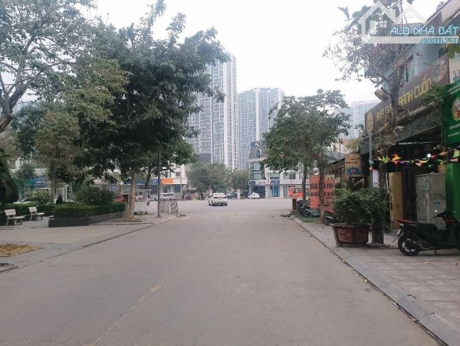 Bán nhà phố Lê Trọng Tấn, Hà Đông 375m2, MT15m đường ô tô rộng 20m giá chỉ 45 tỷ - 3