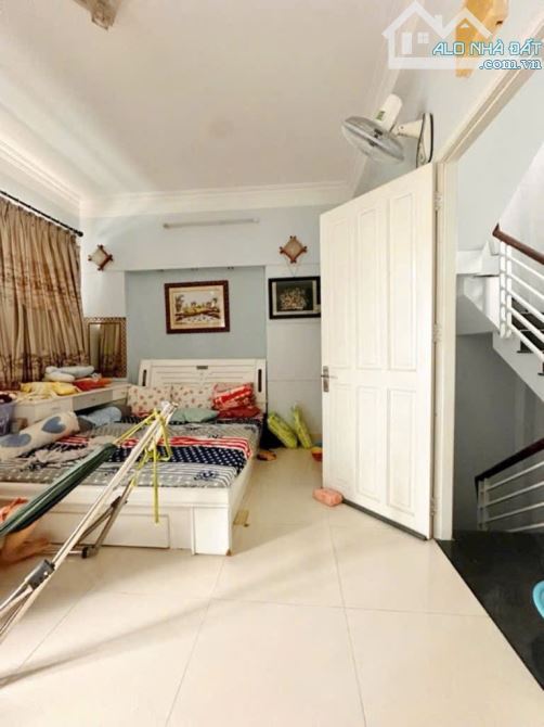 Bỏ ra hơn 5tỷ có nhà ngang 5m cạnh Phan Đăng Lưu 3tầng hẻm 3m5 cách MT 20m - 3
