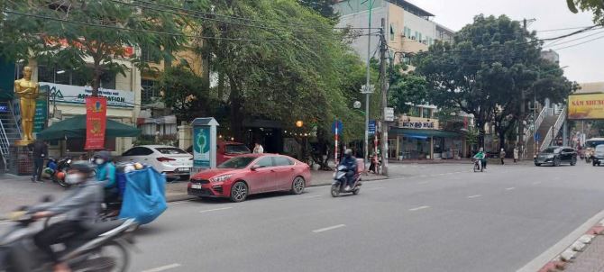 VIP...MP Hoàng Quốc Việt Cầu Giấy thang máy vỉ hè oto KD 90ty 193m x7t - 3