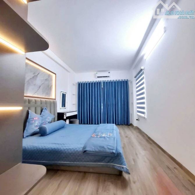 Bán nhà ngã tư Minh Khai, Bạch Mai, Trương Định- 40m2 x 5 tầng x 4PN-Lô góc gần phố -6,3ty - 3