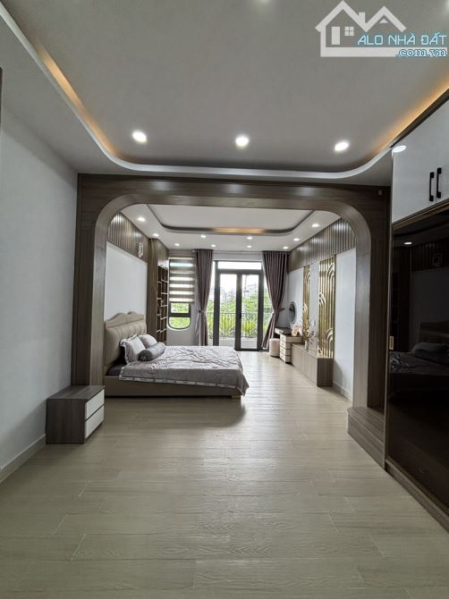 NHÀ MỚI ĐẸP 6 TẦNG - THANG MÁY - XE HƠI NGỦ NHÀ - KPL ĐỒNG BỘ VIP 137 ĐƯỜNG SỐ 59 - 3