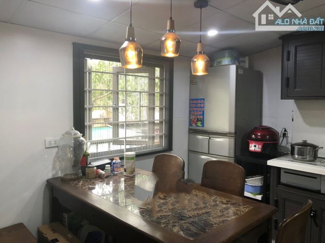 Bán Gấp Tập thể phường Giảng Võ💥75m2💥3 Ngủ+WC💥Nhà đẹp Ở Luôn💥68tr/m2 còn thương lượng - 3