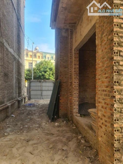 Biệt thự KĐT Đại Mỗ, Nam Từ Liêm. 210m², 3 tầng, MT 14m, đối diện công viên – giá 40.2 tỷ - 4