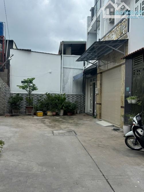 Bán Đất Cực Đẹp Trần Thị Năm.(TCH10) 72m2, Khu nhà cao tầng, Đường 6m xe hơi ngủ trước n - 4