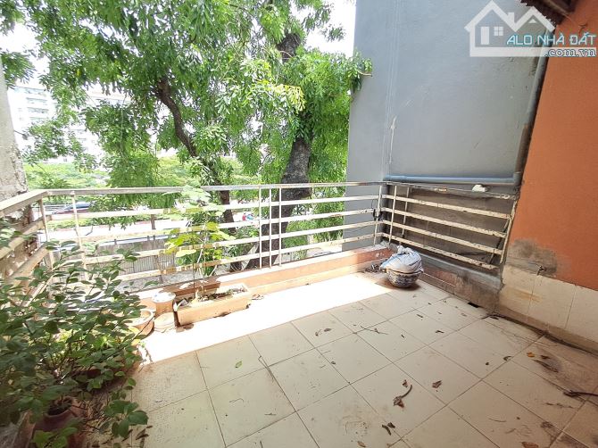NHÀ MẶT PHỐ 1 MẶT NGÕ SAU 14 TỶ 35m 4 TẦNG MT 3,8m VỈA HÈ Ô TÔ TRÁNH ĐƯỜNG BƯỞI BA ĐÌNH - 4