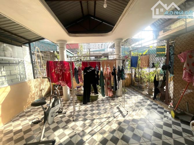 MẶT PHỐ CẦU GIẤY- KINH DOANH, VỈA HÈ - Ô TÔ TRÁNH -TOÀ VP-138M GIÁ 35,5 TỶ. - 4
