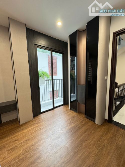 CHỈ HƠN 13 TỶ SỞ HỮU 52M NHÀ 6 TẦNG THANG MÁY- GARA - NGỌC THỤY LONG BIÊN - 4