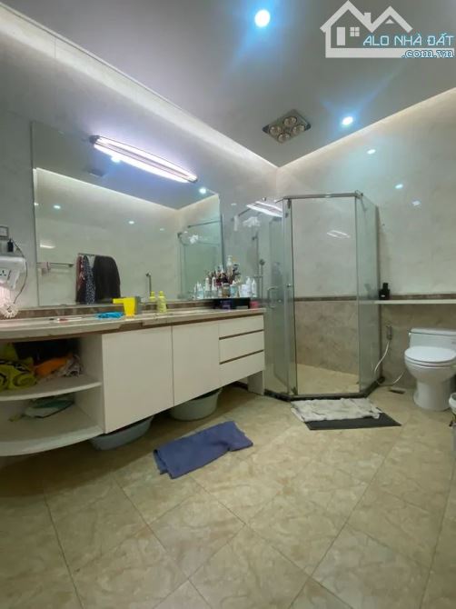 Nhà Đồng Nhân, gần hồ Hai Bà, 15m ra phố, ngõ rộng, DT 80m, mt 5.5, 18 tỷ có TL - 4