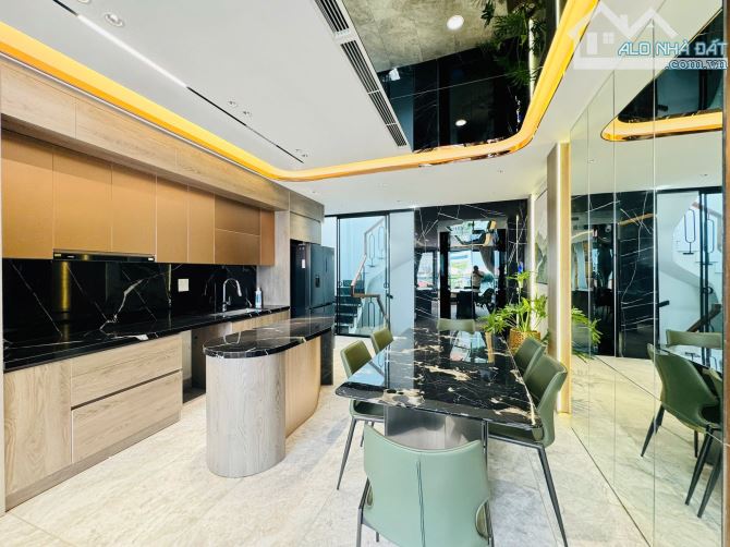 Bán Liền kề KĐT Vạn Phúc Hà Đông, 55m2*5T mặt tiền 4,5m, Plo vỉa hè, ô tô tránh, giá 11 tỷ - 4
