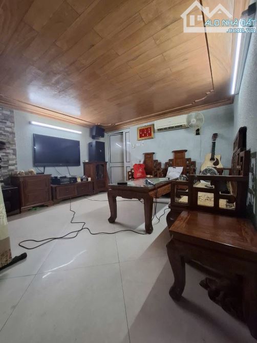 NHỈNH 17 TỶ NHÀ PHỐ DƯƠNG QUẢNG HÀM, CẦU GIẤY, KINH DOANH, Ô TÔ, DT 56M, 5 TẦNG MT4M - 4