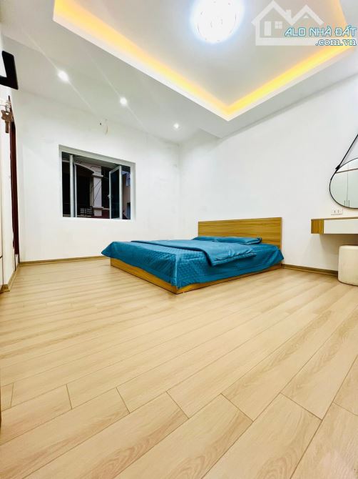 Siêu Hiếm Đống Đa Chỉ 7 tỷ sở hữu ngay căn nhà 5T nhà mới ở ngay gần Ô Tô Kinh Doanh. - 4
