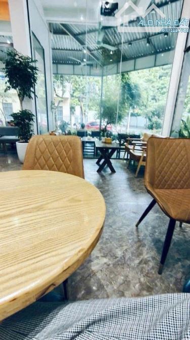 Bán Biệt thự Lưu Hữu Phước - Mỹ Đình lô góc DT: 130mx4 tầng giá: 70 tỷ (TL) - 4