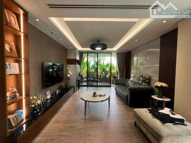 Bán biệt thự đẹp 300m2 gần ngay Trần Não, hầm 3 tầng giá 59 tỷ - 4