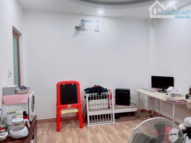 5.2❌14m, BÁN NHÀ 5 TẦNG, MẶT TIỀN NGAY THỐNG NHẤT, P16 GÒ VẤP, 10.x TỶ - 4
