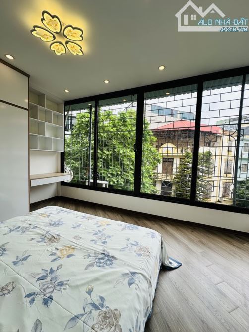 BÁN NHÀ TT 357 TAM TRINH, 120M² , 3 NGỦ, LÔ GÓC, Ô TÔ ĐỖ CỬA, 4.75 TỶ - 4