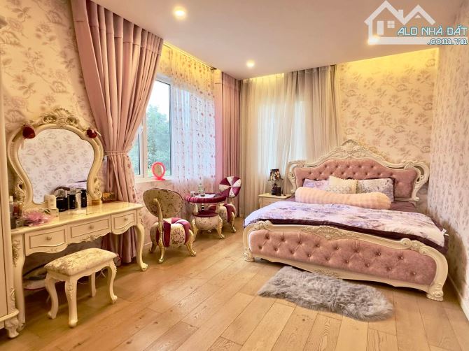 Biệt thự sân vườn đẳng cấp khu biệt thự vườn Thủ Đức có bến du thuyền hồ bơi - 4