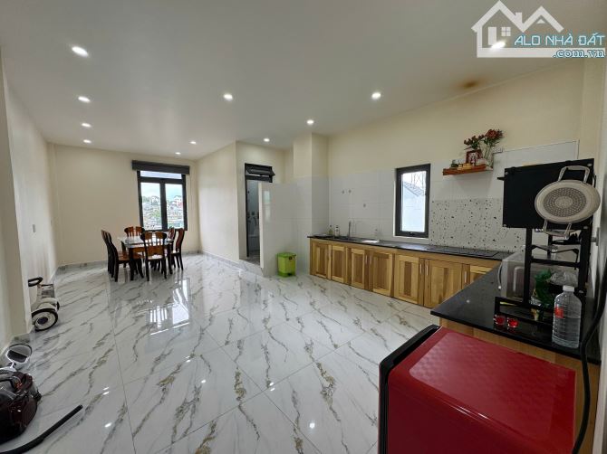 NHÀ 7 tầng KINH DOANH _ VIEW THÀNH PHỐ _ MẶT TIỀN GẦN HỒ XUÂN HƯƠNG - 4