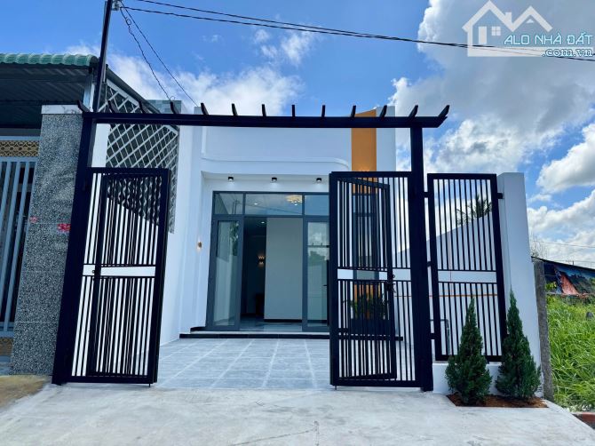 Chủ kẹt tiền cần bán nhà ngô quyền , hòa thành tây ninh giá 799tr - 4