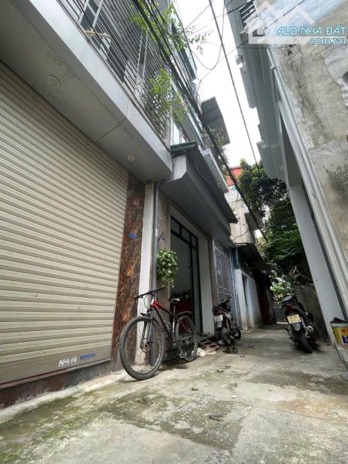 BÁN NHÀ ĐÔNG NGẠC - BẮC TỪ LIÊM - NGÕ THÔNG THOÁNG - 41M2, 3 TẦNG, MT 3,6M - 6,5 TỶ - 4