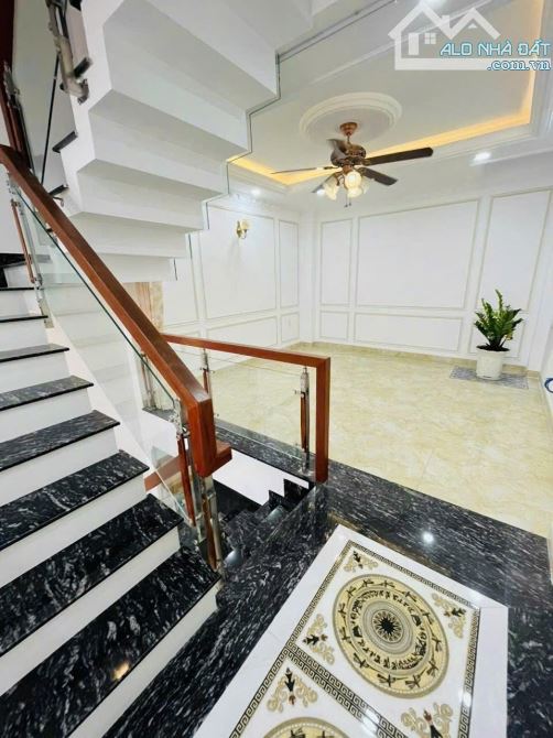 Siêu Phẩm mặt tiền Đ số KDC Vĩnh Lộc gần công viên Hồ Trái Tim 60m2,4 Tầng Nhỉnh 6 tỷ - 4