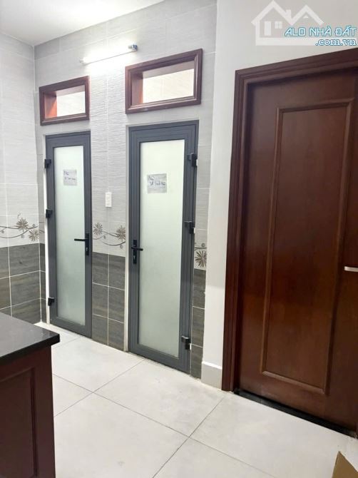 BÁN TÒA NHÀ DỊCH VỤ 3 TẦNG NGANG 10M ĐƯỜNG SỐ 8 LINH XUÂN THỦ ĐỨC 19.8 TỶ - 4