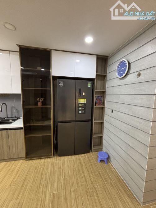 NHÀ MỚI ĐẸP 6 TẦNG - THANG MÁY - XE HƠI NGỦ NHÀ - KPL ĐỒNG BỘ VIP 137 ĐƯỜNG SỐ 59 - 4
