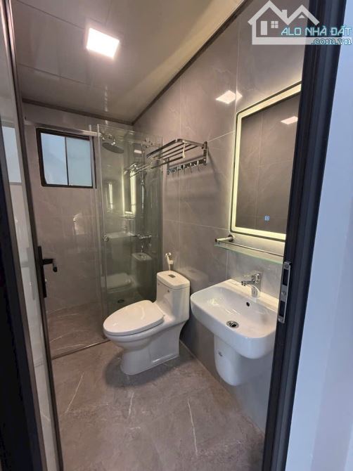 🏡 BÁN NHÀ PHỐ ĐỘI CẤN 5 TẦNG, GẦN PHỐ, DIỆN TÍCH 41m² GIÁ CHỈ 8.9 TỶ - 5