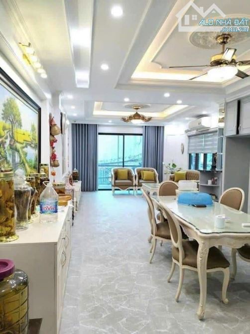 Ông anh nhờ bán Nhà Nguyễn Văn Huyên 68M lô góc ngay ngã 3 Cầu Giấy - 5