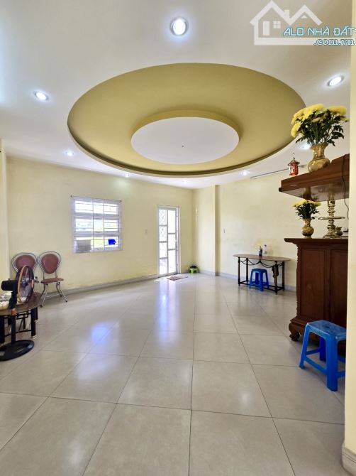 HIẾM 2 MẶT TIỀN MAN THIỆN & D2 – HẦM + 4 TẦNG – DIỆN TÍCH 104M2 – HƠN 400M2 SÀN – NGANG 5M - 5