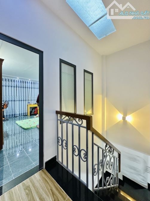 Phạm Văn Hai - Liền Kề Mặt Tiền Trường Sa - Gần Út Tịch - 5