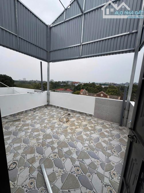 Bán nhà vị trí đẹp phụng châu ô tô đỗ cửa giá chốt giá rẻ nhất 30m.4 Tầng 3,x tỷ - 5