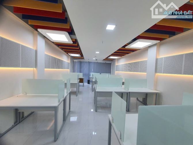 BÁN GẤP mặt tiền Trần Hưng Đạo, gần Metro Bến Thành, TN 90tr/th, 39,9 tỷ - 5