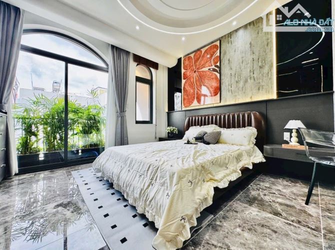 Gồng lãi ngân hàng bán gấp nhà Đặng Dung,Tân Định,Quận 1-Giá:5tỷ810/ 67,5m2(4,5x15)-3PN - 5